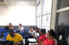 Estudantes da LIEQ/São Bento apresentam projetos de pesquisa na disciplina Metodologia da Pesquisa Educacional