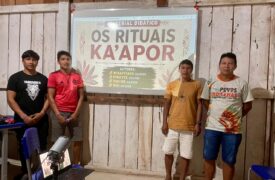 Estudantes indígenas do Proetnos apresentam materiais didáticos em escolas dos seus próprios territórios