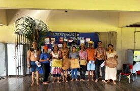 Estudantes da Licenciatura Intercultural Indígena apresentam murais fotográficos sobre história e memória no Território Indígena Taquaritiua